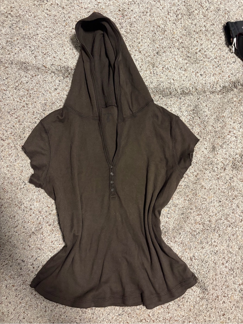 Brandy Melville Hooded Short-Sleeve Top in Dark Brown